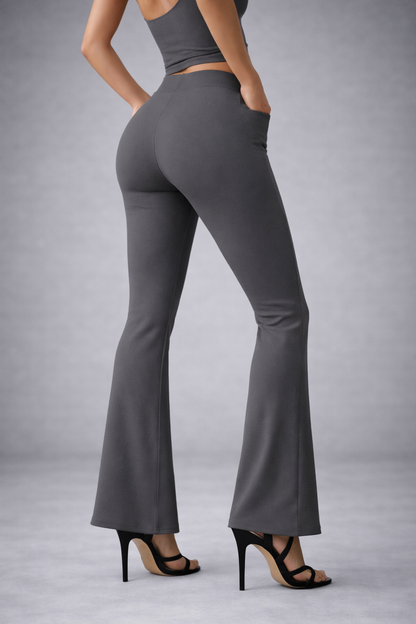 Paola | Legging Flare de Alta Elasticidad con Efecto Push Up